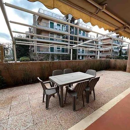 Appartamento Tranquillo Con Patio E Piscina La Caduta Экстерьер фото