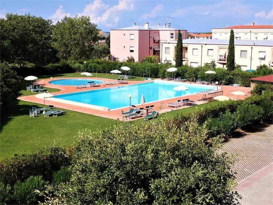 Appartamento Tranquillo Con Patio E Piscina La Caduta Экстерьер фото
